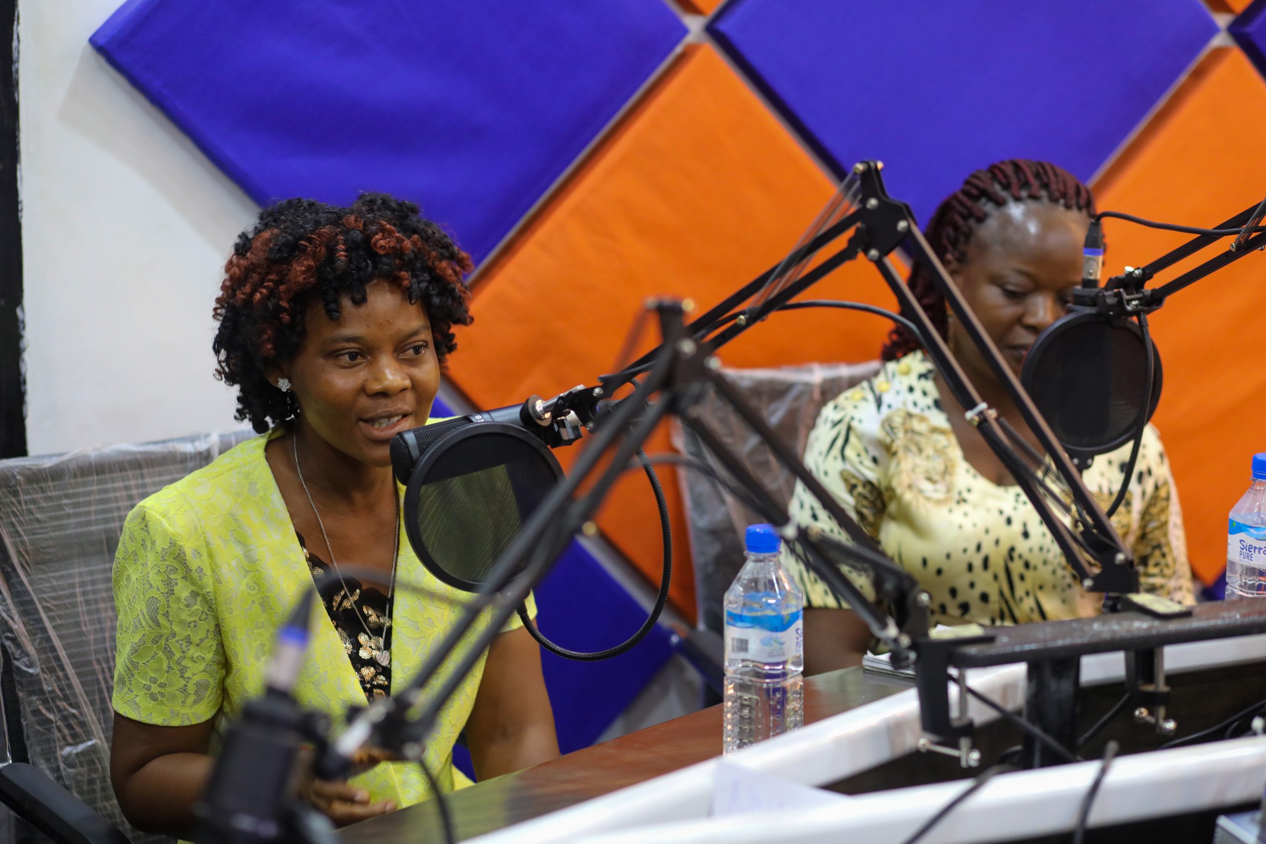  Doris Moriba, President of a young women's group shares her views during the Insai Salone programme on Nyapui Radio Credit: SEND Sierra Leone